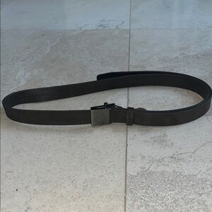 Hugo Boss Brown Leather Belt Sz 85/32
